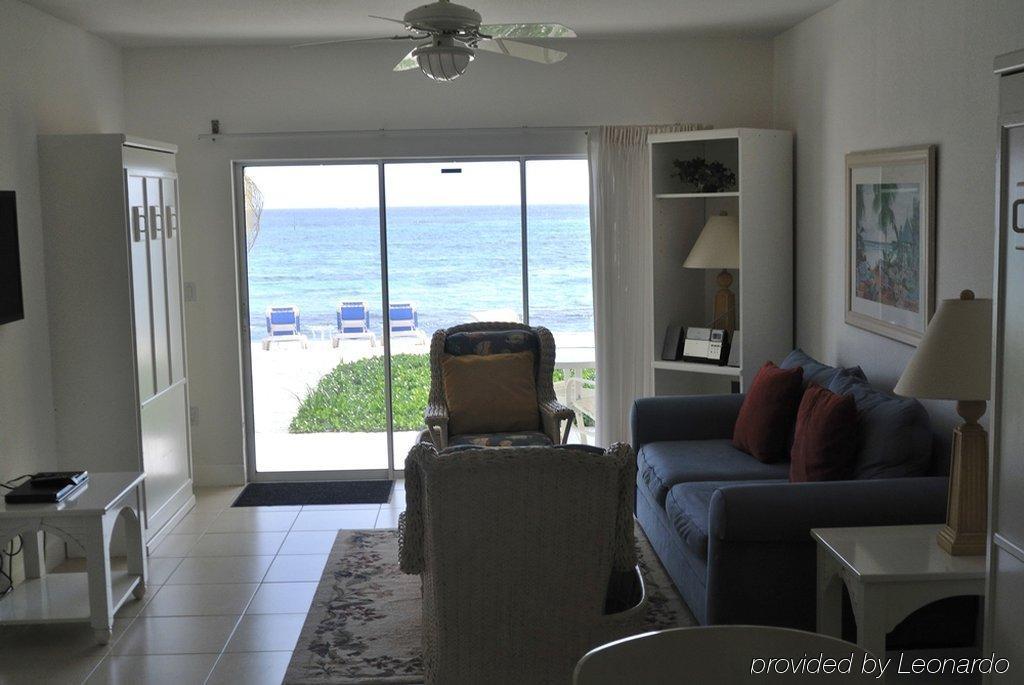 Castaways Cayman Beach Resort Grand Cayman Bagian luar foto